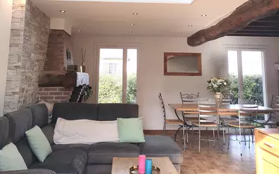 Cannes-Écluse (77130)