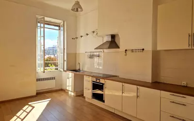 Marseille 4E (13004) - 5 Avenues -