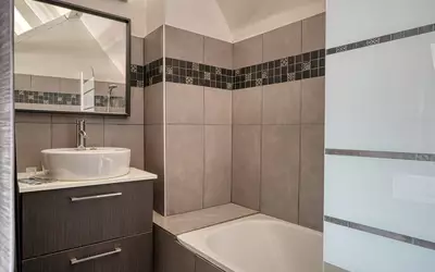Suresnes (92150)