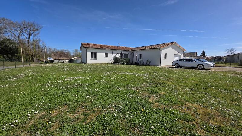 Vayres (33870)