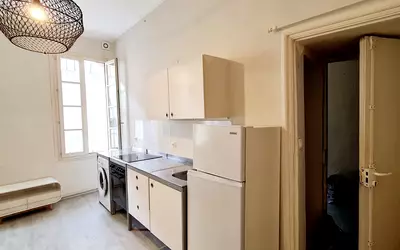 Avignon (84000)
