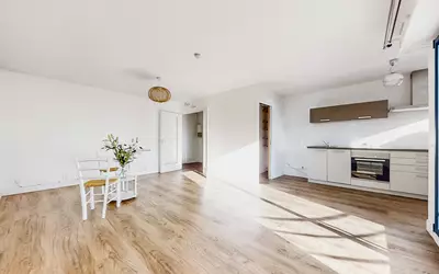 Magnifique Appartement Traversant Avec Balcon-15 Min De Bordeaux-