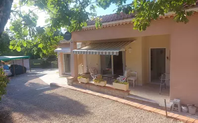 Les Mayons (83340)