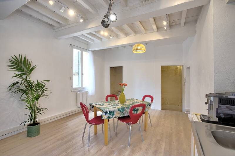 Arles (13104)