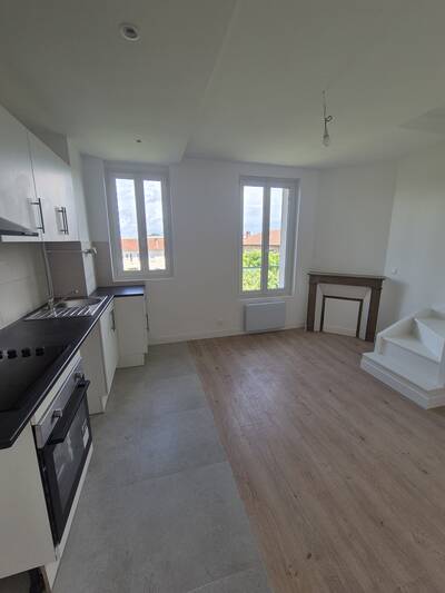 Location appartement 3 pièces Villeneuve-le-Roi (94290)