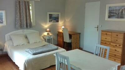 Location appartement studio Aix-en-Provence (13)
