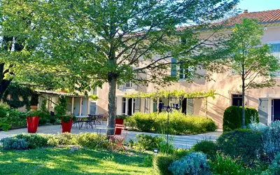 Pernes-Les-Fontaines (84210)