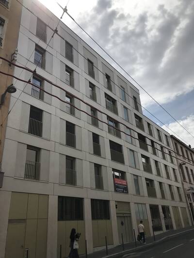 Location appartement studio Lyon 4e
