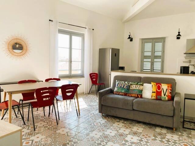 Toulon (83000)