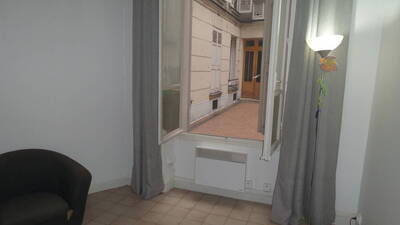 Location appartement 2 pièces Paris 15e