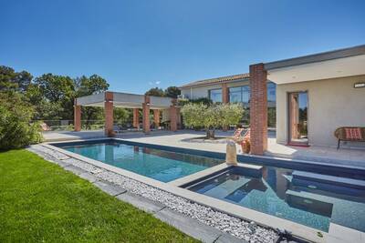 Vente maison 8 pièces Bouc-Bel-Air (13320)