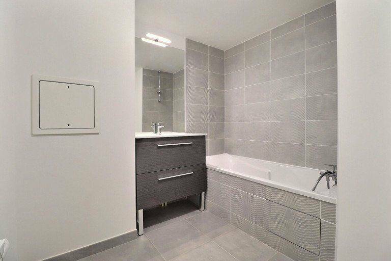 Bobigny (93000)