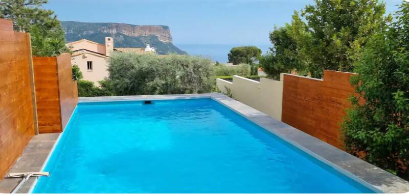 Cassis (13260)