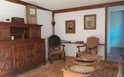 Maison 9 pièces 220 m² · à La Ferté-Gaucher · 220 m² · 480 000 €
