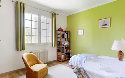 Maison 7 pièces 259 m² · à Nîmes · 259 m² · 379 000 €