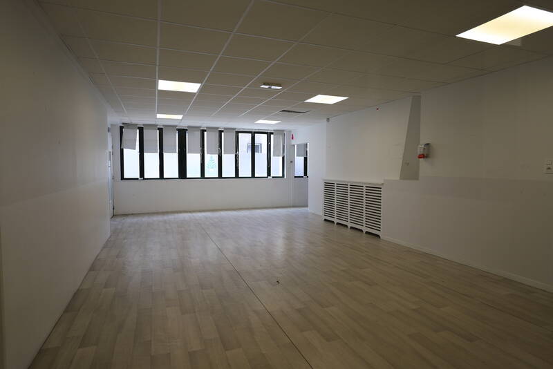 Local commercial Paris 14E (75014) - 170&nbsp;m² - 1.720.000&nbsp;&euro;