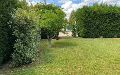 Dijon (21000) Maison 140 M2 Et Dépendances Total 317 M2