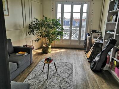 Location appartement 3 pièces Paris 15e