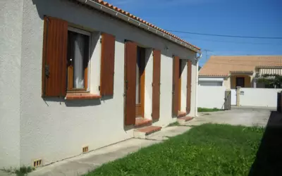 Fourques (30300)