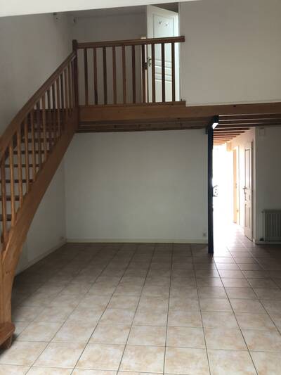 Location maison 5 pièces Bordeaux (33)