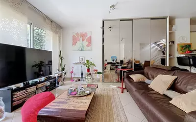 Issy-Les-Moulineaux (92130)
