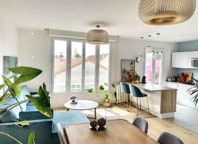 Location appartement 4 pièces Bordeaux (33)