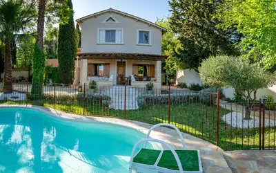Villeneuve-Lès-Avignon (30400)