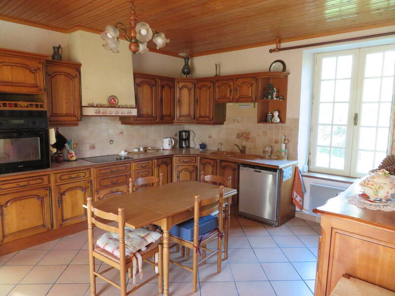 Toutlemonde (49360)