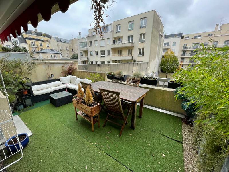 Issy-Les-Moulineaux (92130)