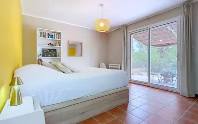 Maison 8 pièces 240 m² · à Correns · 240 m² · 795 000 €