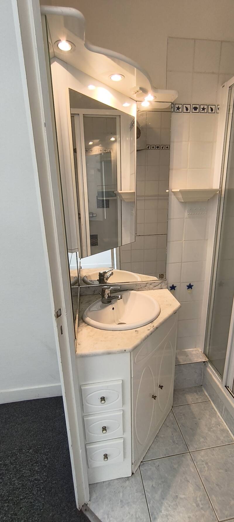Issy-Les-Moulineaux (92130)