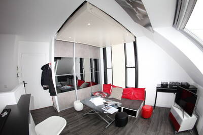 Location appartement studio Courbevoie (92400)