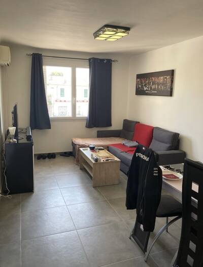 Vente appartement 2 pièces Saint-Laurent-du-Var (06700)