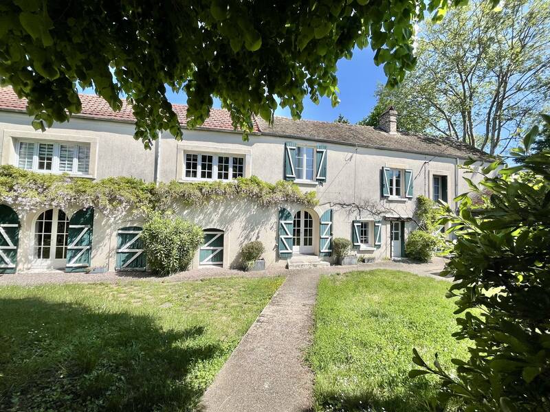 Mézières-Sur-Seine (78970)