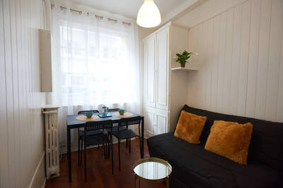 Location appartement studio Paris 17e