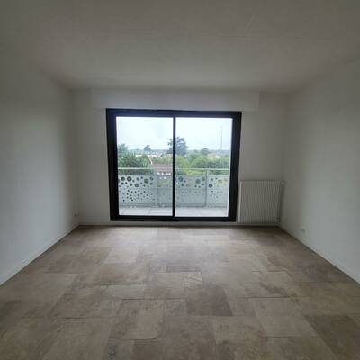 Location appartement studio Combs-la-Ville (77380)