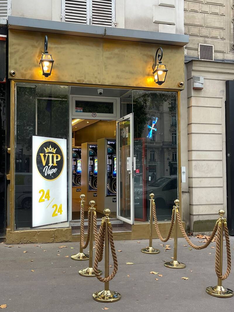 Local commercial Paris 16E (75016) - 77&nbsp;m² - 280.000&nbsp;&euro;