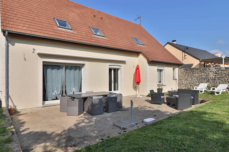 Sainville (28700)