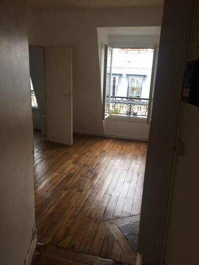 Location appartement 2 pièces Paris 18e