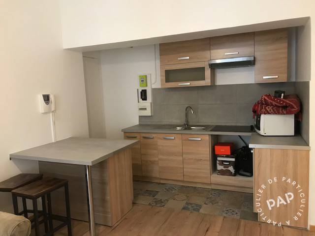 Location meublée appartement 2 pièces 30 m² Paris 20E (75020) photo 3