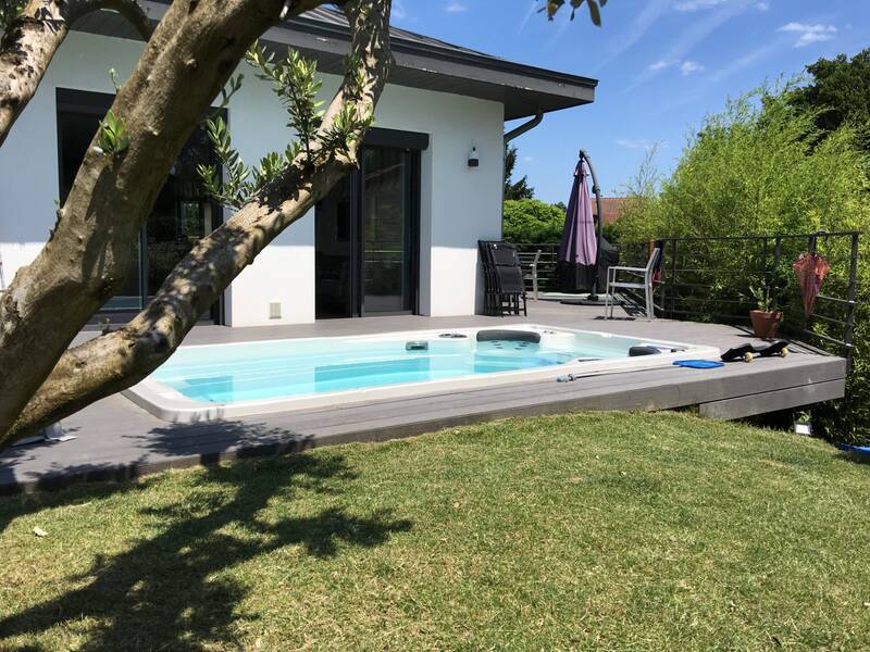 Mionnay (01390)