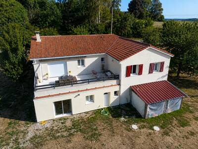 Vente maison 6 pièces Coussac-Bonneval (87500)
