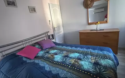 Sanary-Sur-Mer (83110)
