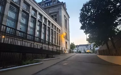 Saint-Denis (93200)