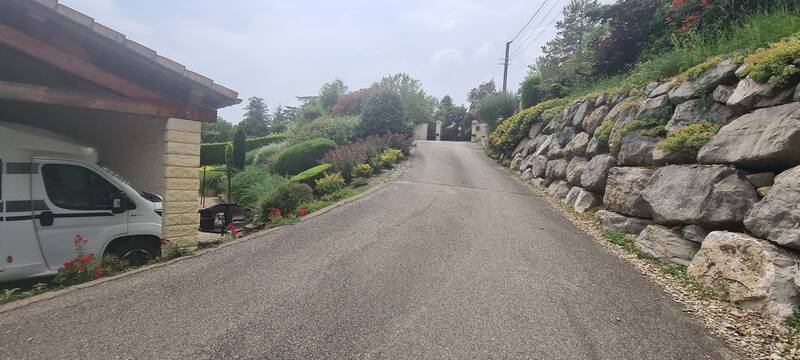 Aouste-Sur-Sye (26400)