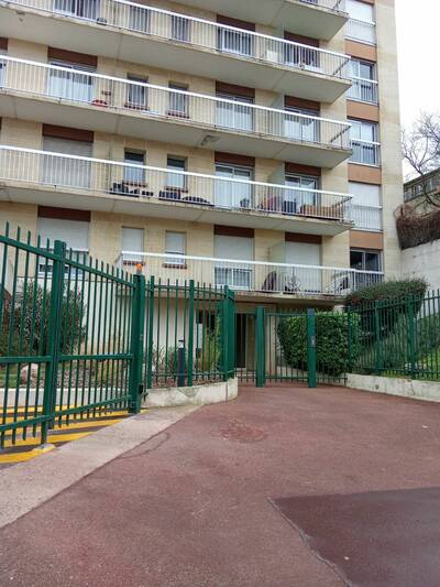 Location appartement studio Rueil-Malmaison (92500)