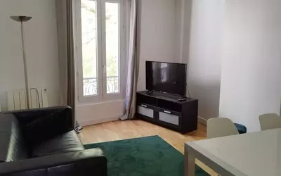 Issy-Les-Moulineaux (92130)
