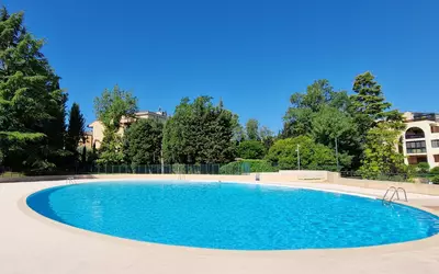 Mougins (06250)