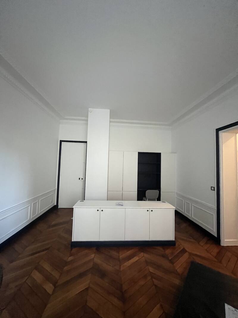 Neuilly-Sur-Seine (92200)