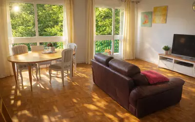 - Limite D'enghien